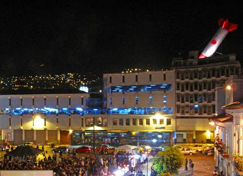 direct-hit-Quito-sz.jpg